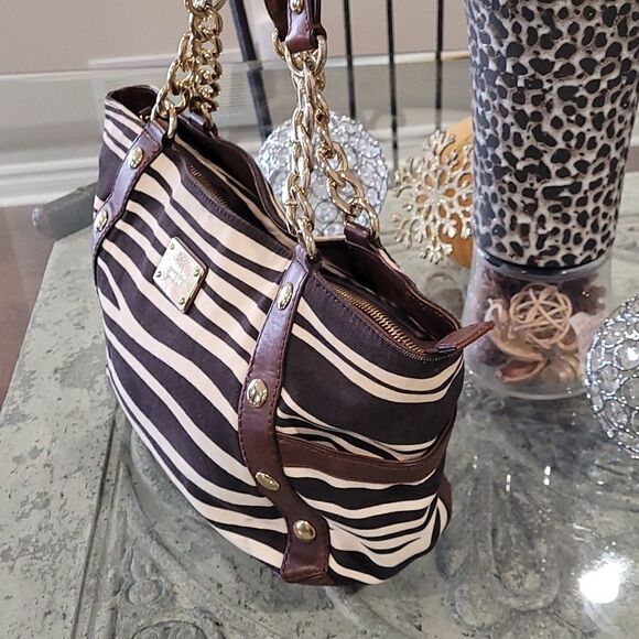 MICHAEL Kors Animal Print Shoulder Bag - Picture 3 of 13